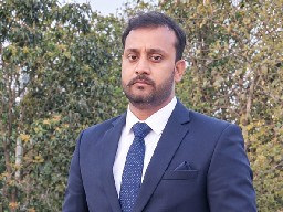  suresh  tripathi